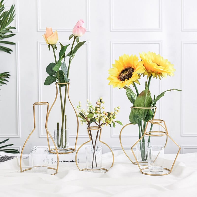 Vase Silhouette Gold - Design Moderne et Minimaliste
