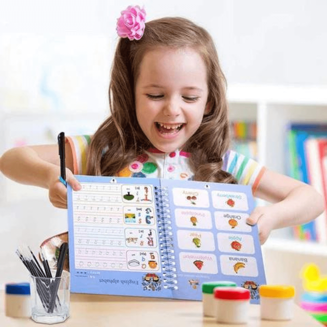 Pack de 4 Cahiers d'Apprentissage 3D Interactif avec Stylos Magiques Offerts