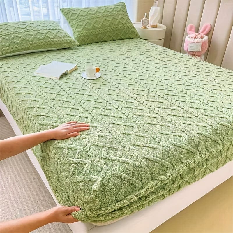 Couvre-lit Élastique Doux et Protecteur avec Paire de taies d'oreiller offerte