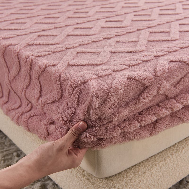 Couvre-lit Élastique Doux et Protecteur avec Paire de taies d'oreiller offerte