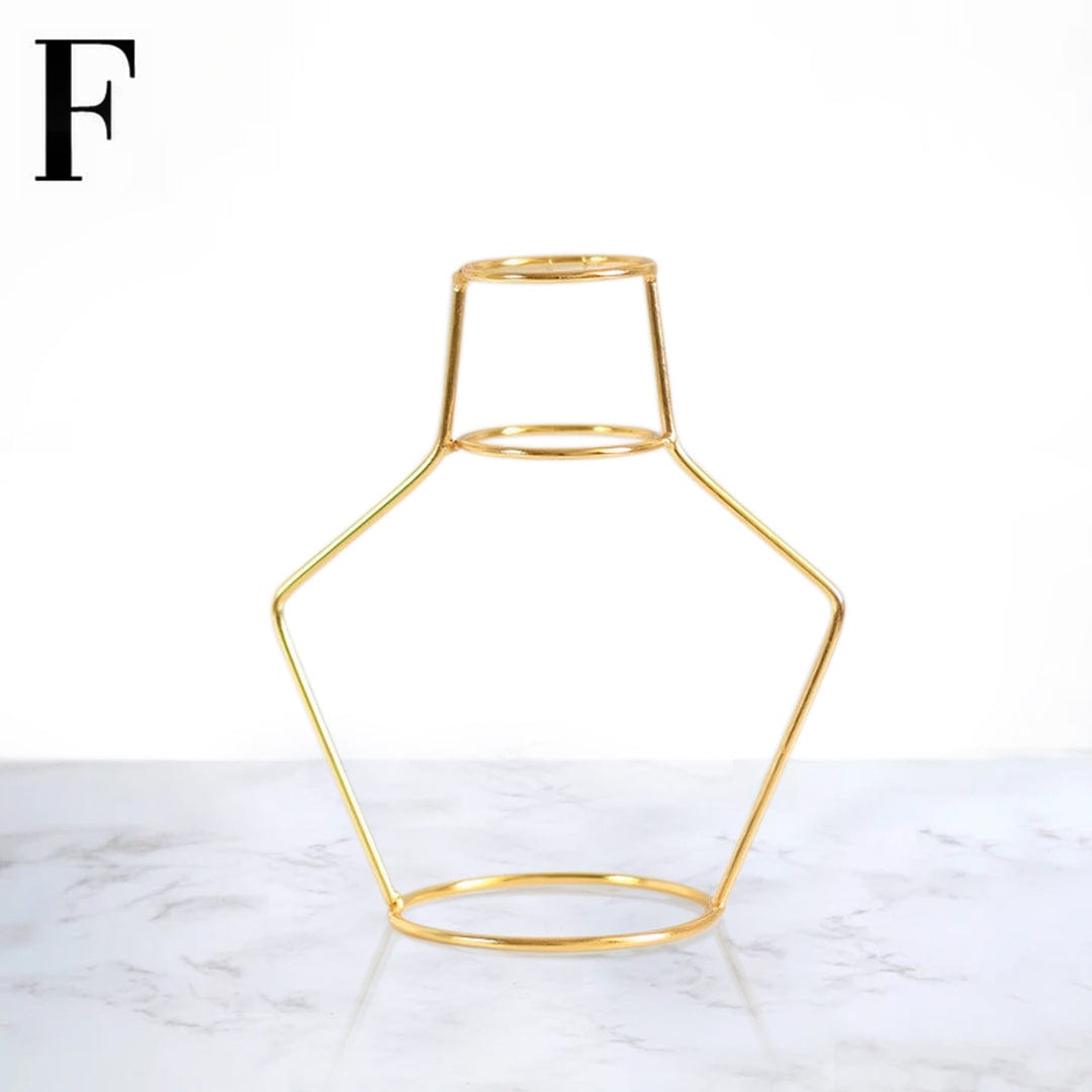 Vase Silhouette Gold - Design Moderne et Minimaliste